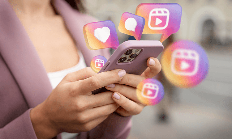 Sosyal Medya Hesap Yönetimi: Dijital Dünyada Güçlü Bir Varlık Oluşturmak